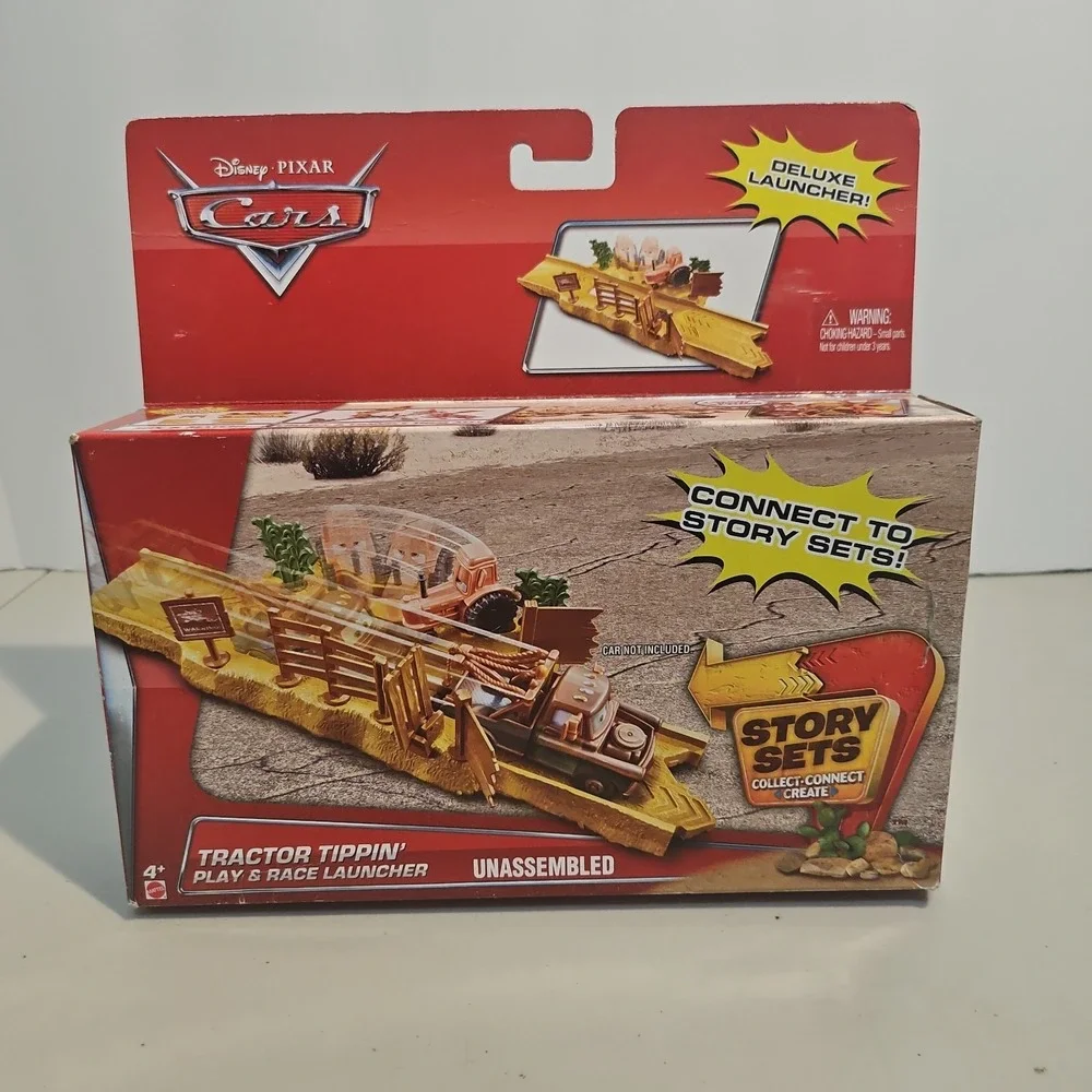 New! Disney Pixar Cars Connect to Story Set Tractor Tippin' Play & Race Launcher